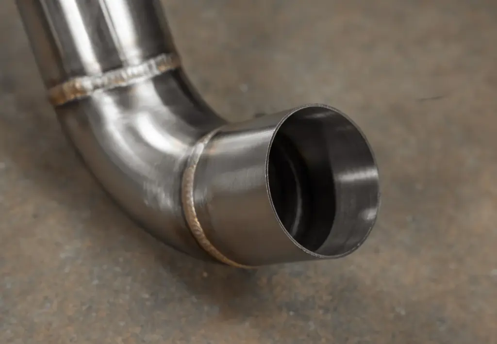 Audi_R8_True_F1_Exhaust_System_Alt_8_Shopify_Custom_Size.webp